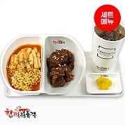매콤달콤라볶이+왕갈비치킨-단무지