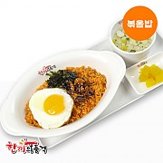 낙지볶음밥-단무지